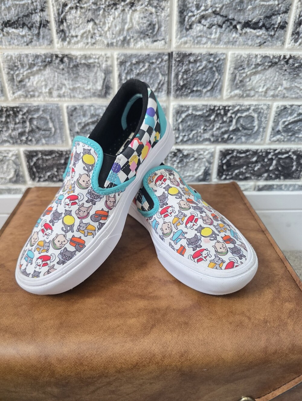 Vans Comfy Cush Women's Print Fashion Sneakers Size 5.5 - Picture 2 of 6